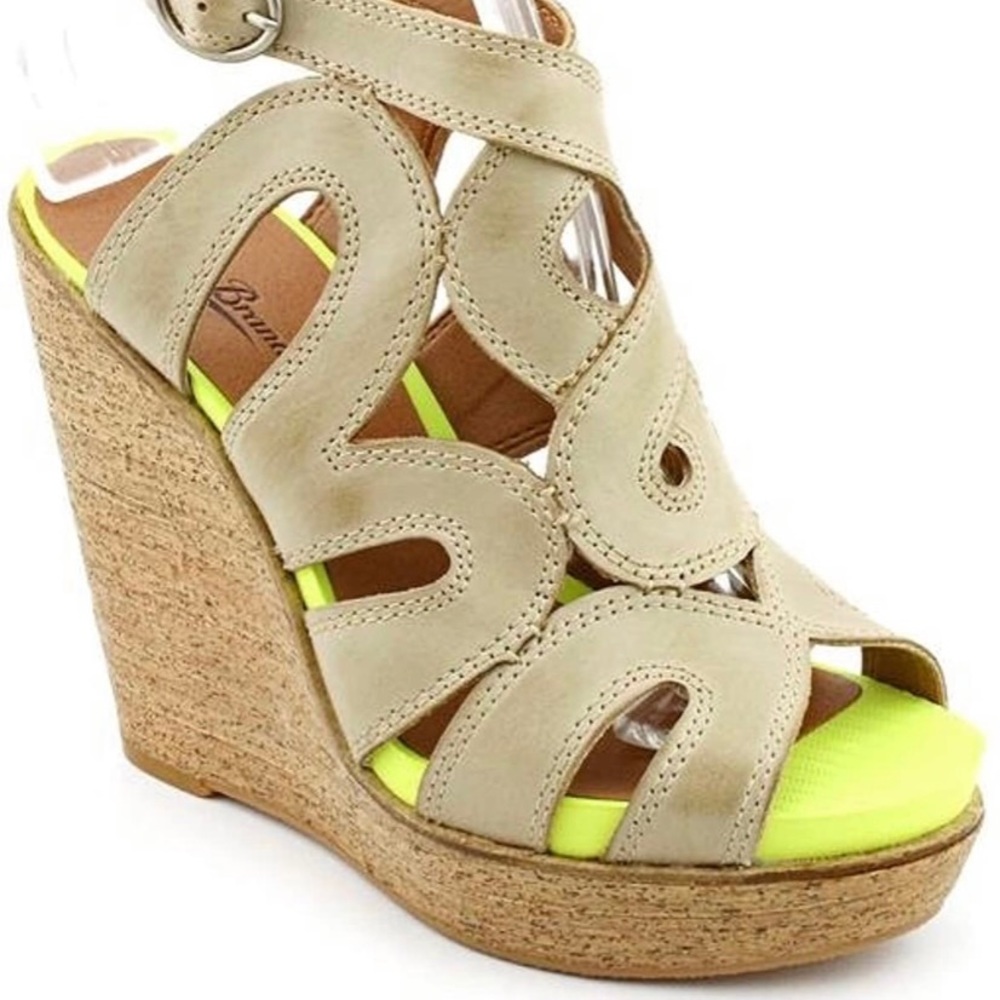 Lucky Brand Pendrose wedge sandals tan